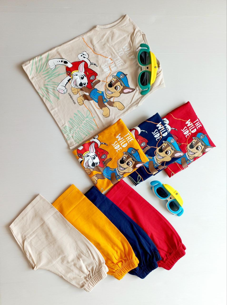 ۱ ست تاپ و شلوارک